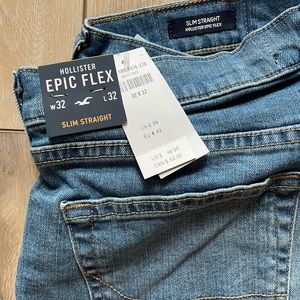 [ Hollister ] Slim Straight Epic Flex Jeans • Medium Wash • Size 32 x 32